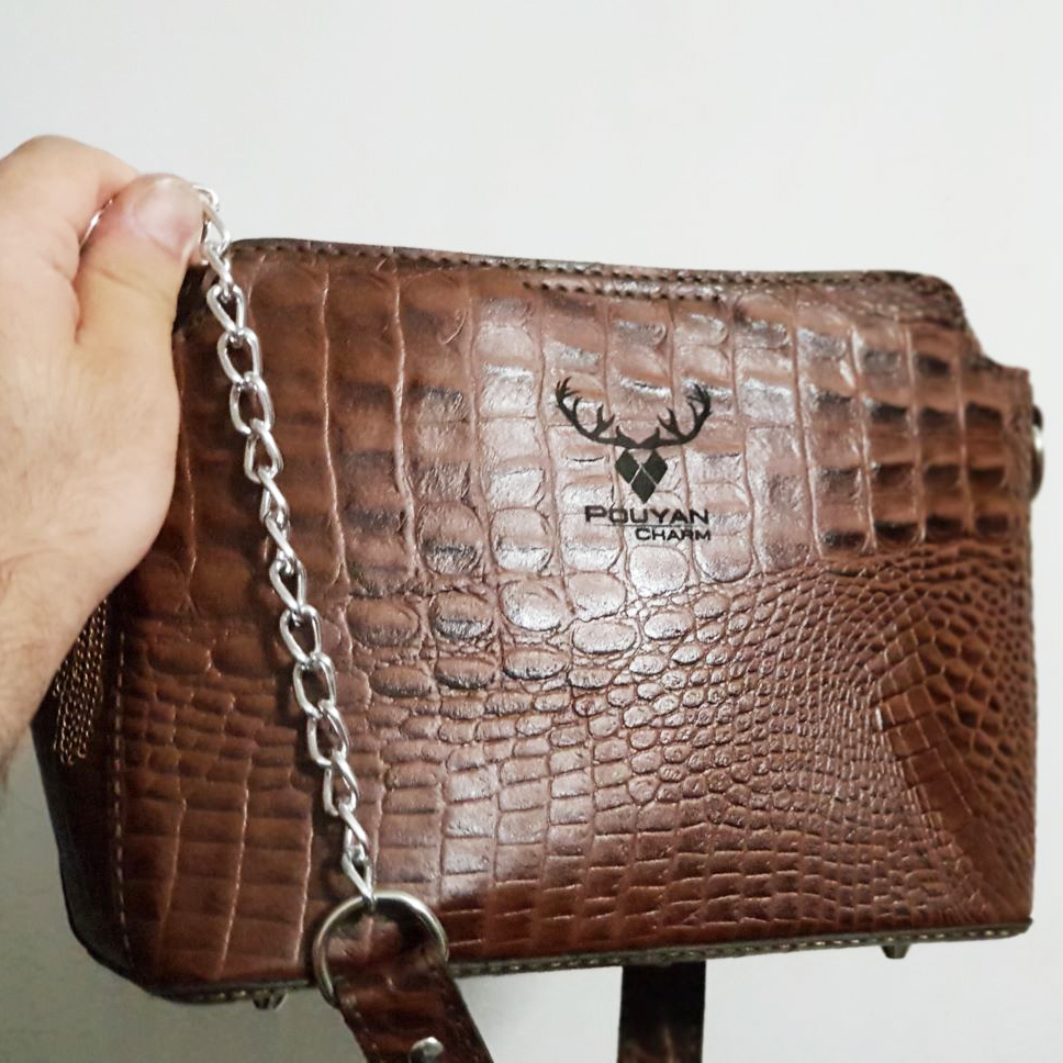 کیف چرم طبیعی کاملا دستدوز